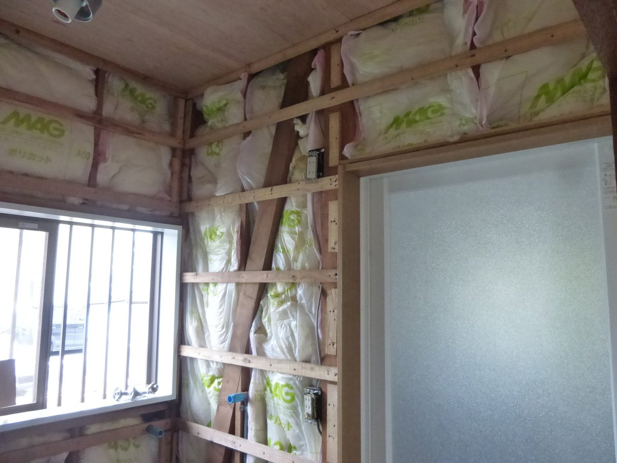 断熱材を入れた壁