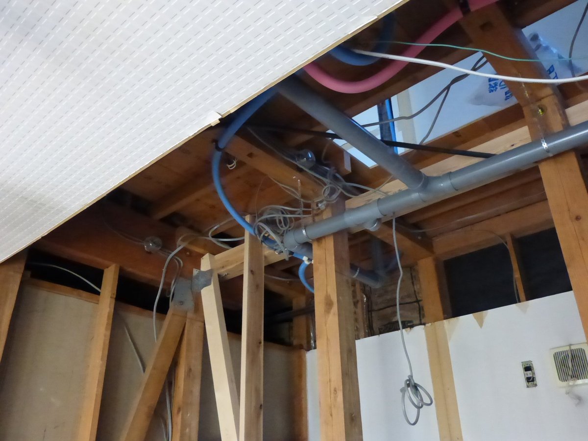 小屋裏の構造